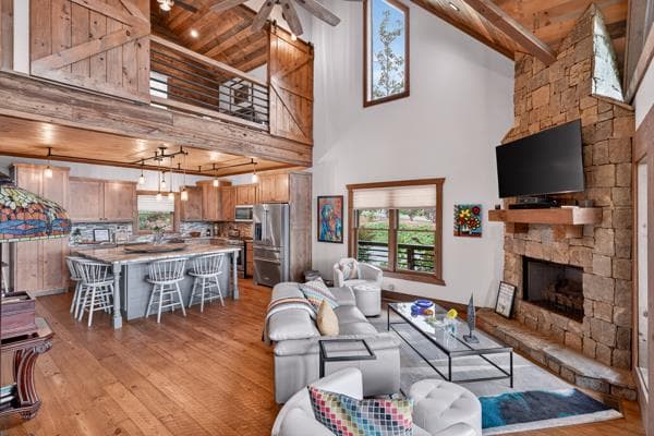320 Amber Ridge, Blue Ridge GA 30513 - Photo