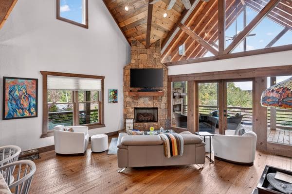 320 Amber Ridge, Blue Ridge GA 30513 - Photo