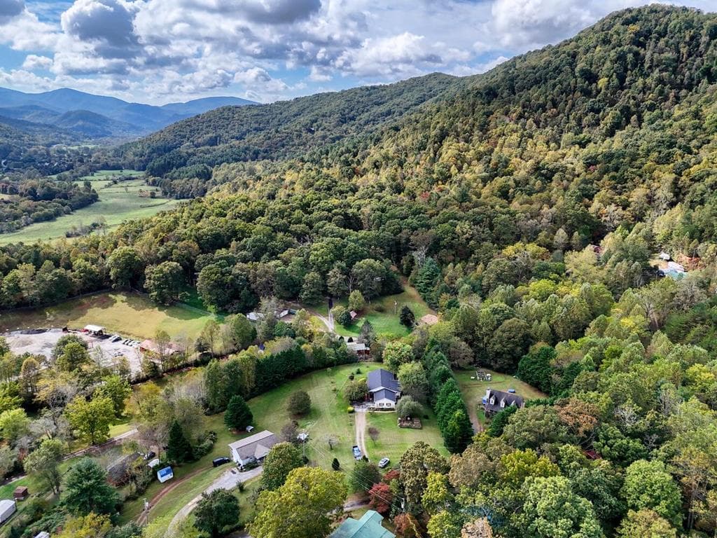 2726 Deer Run Drive, Hiawassee GA 30546 - Photo