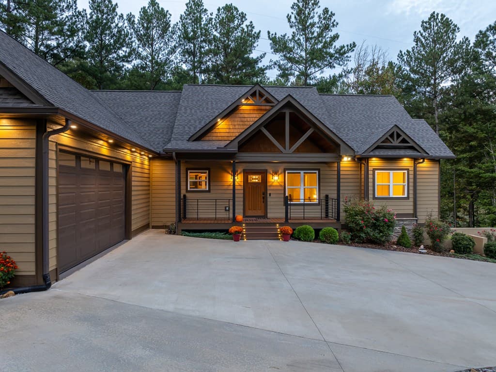 1668 Deyton Drive, Blairsville GA 30512 - Photo