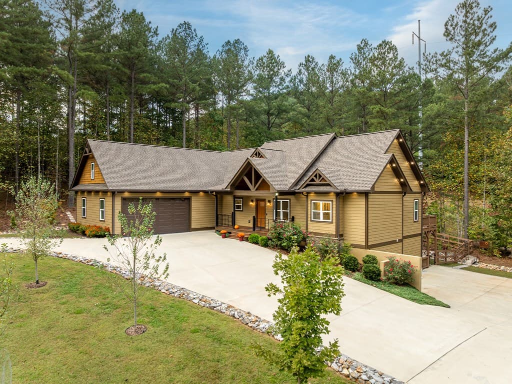 1668 Deyton Drive, Blairsville GA 30512 - Photo