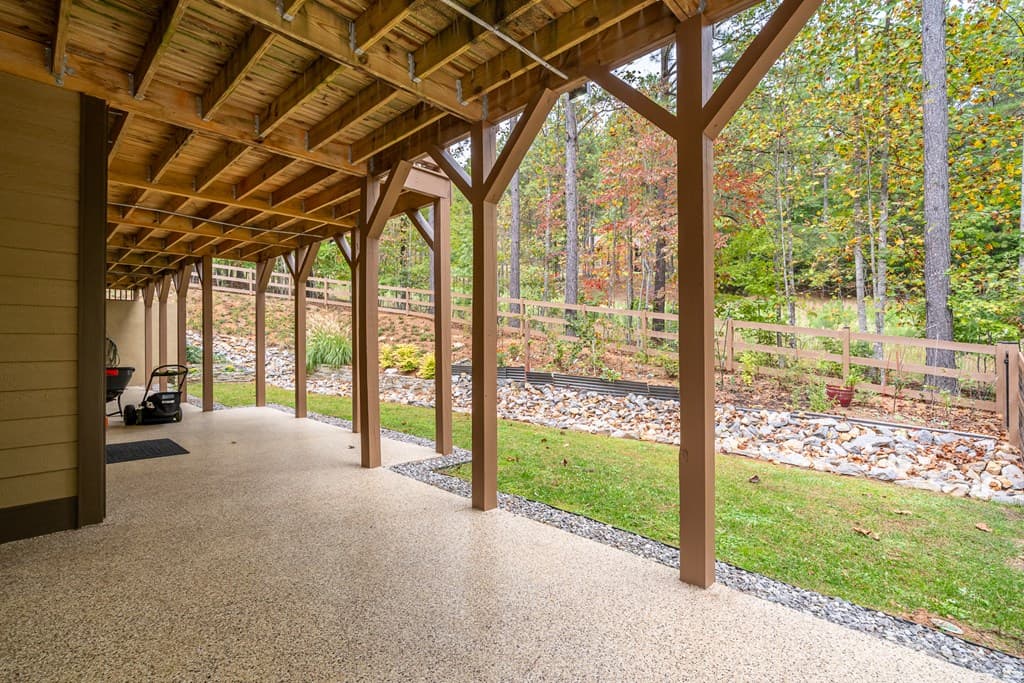 1668 Deyton Drive, Blairsville GA 30512 - Photo