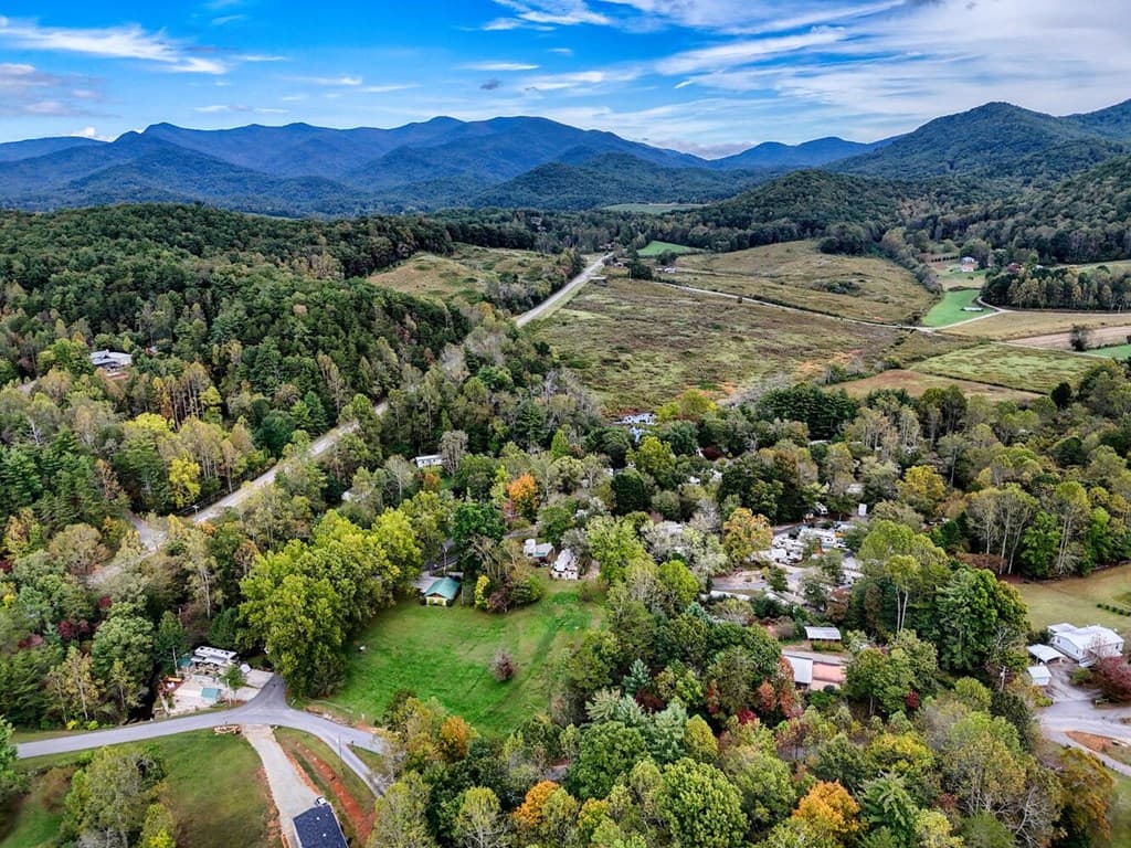 65 Choestoe Valley Lane, Blairsville GA 30512 - Photo