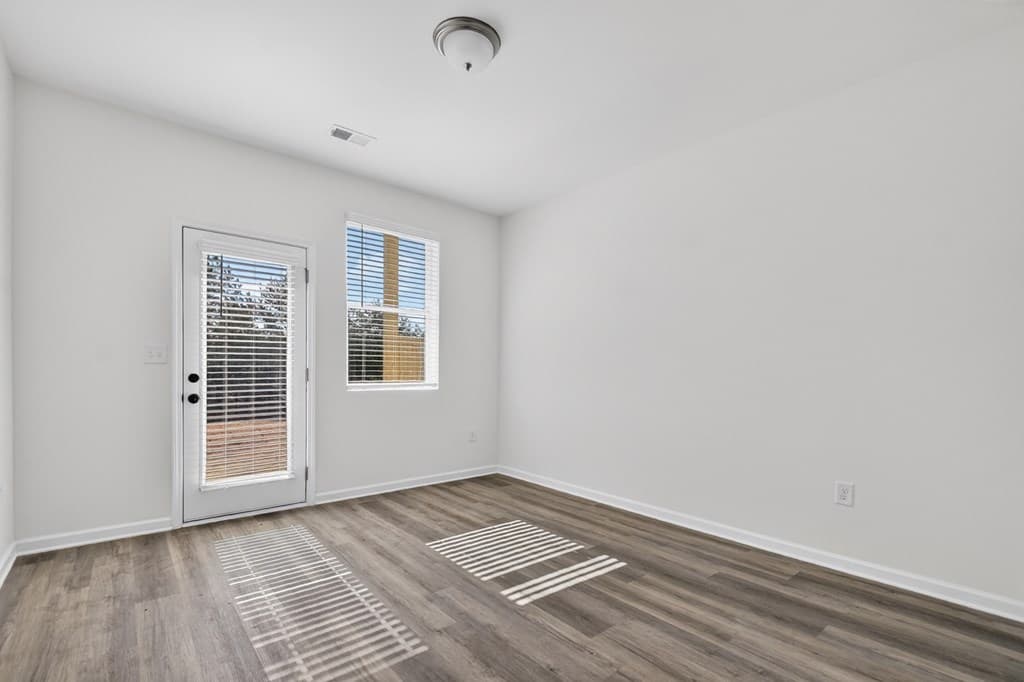 Unit 7 Grove Loop, Blue Ridge GA 30513 - Photo