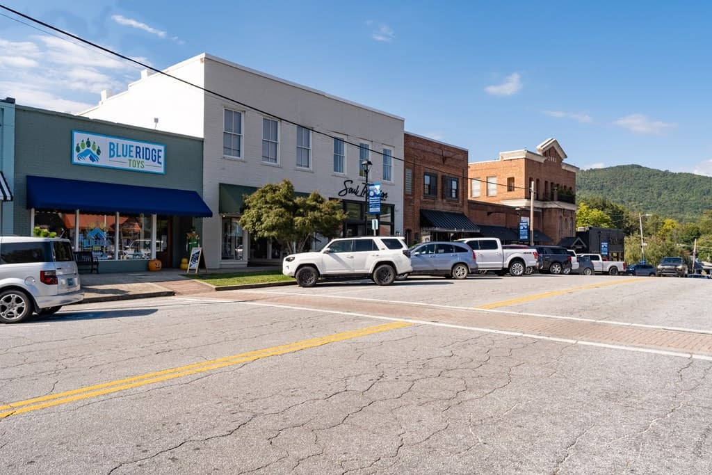 891 Deerfield, Clayton GA 30525 - Photo