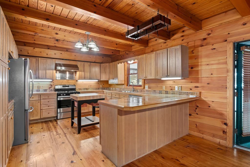 891 Deerfield, Clayton GA 30525 - Photo