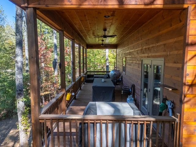331 Vineyard Creek Way, Murphy NC 28906 - Photo