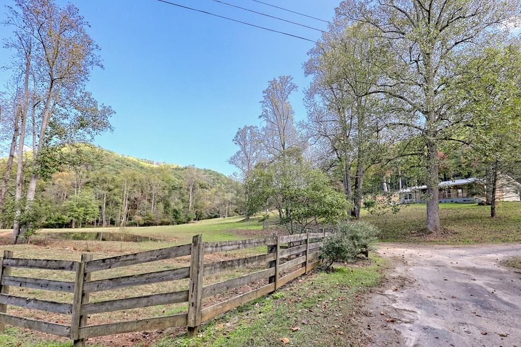 1306 Hot House Road, Hayesville NC 28904 - Photo