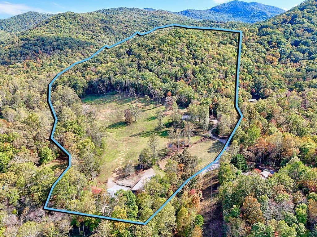 1306 Hot House Road, Hayesville NC 28904 - Primary photo