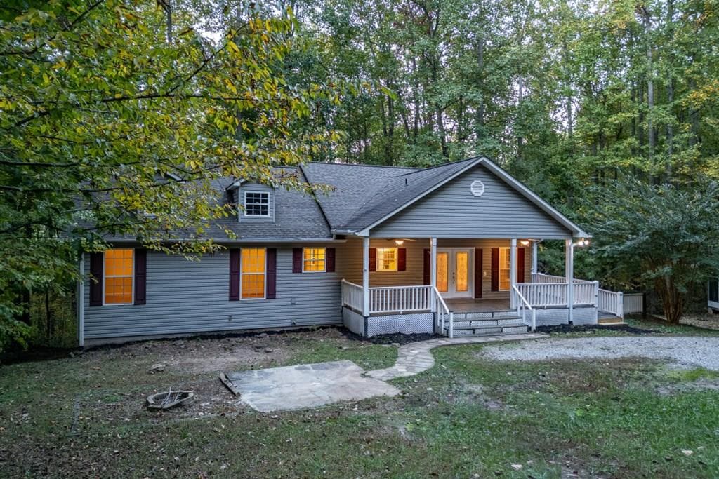 7 Spring Road, Blairsville GA 30512 - Primary photo