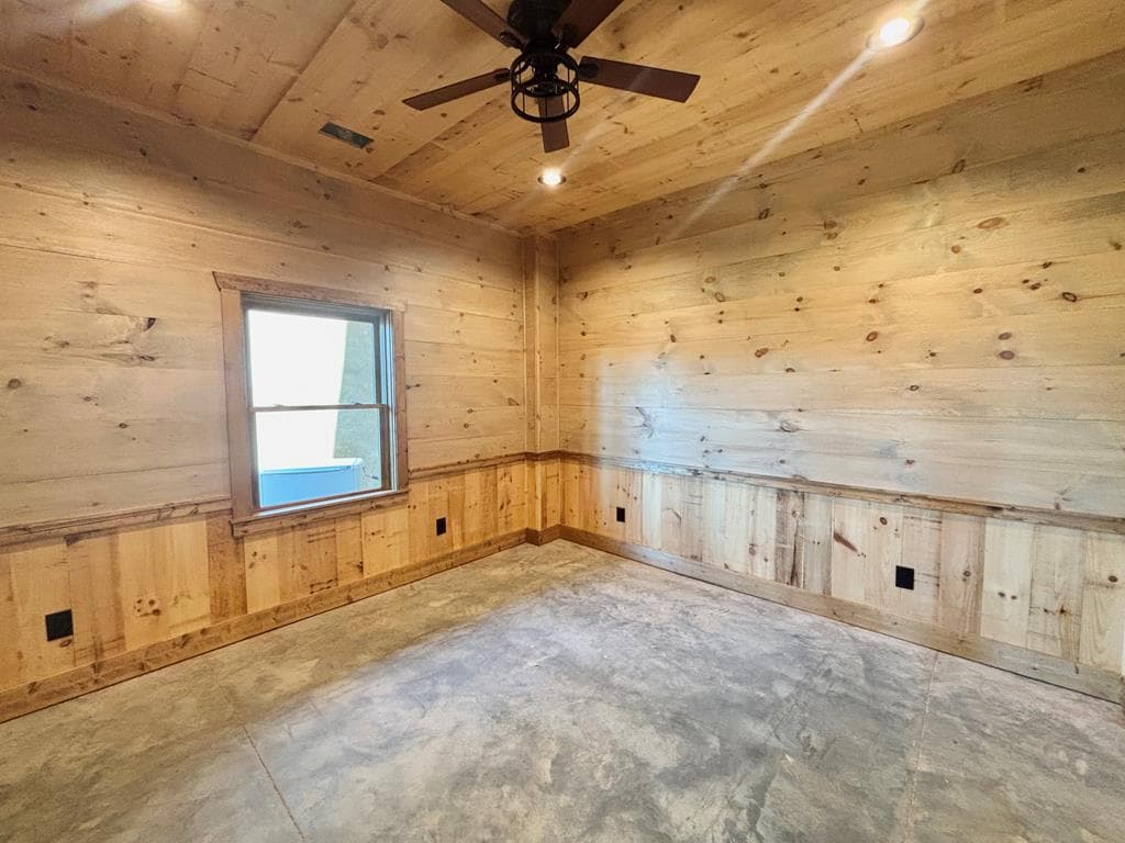 467 Skylight Drive, Blue Ridge GA 30513 - Photo