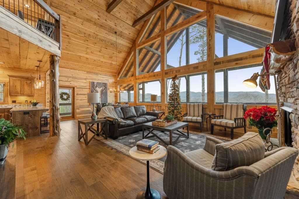 467 Skylight Drive, Blue Ridge GA 30513 - Photo