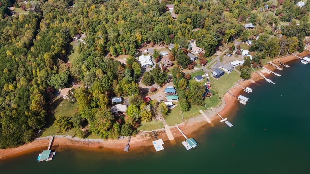 2015 Pine Lake Road, Hiawassee GA 30546 - Photo