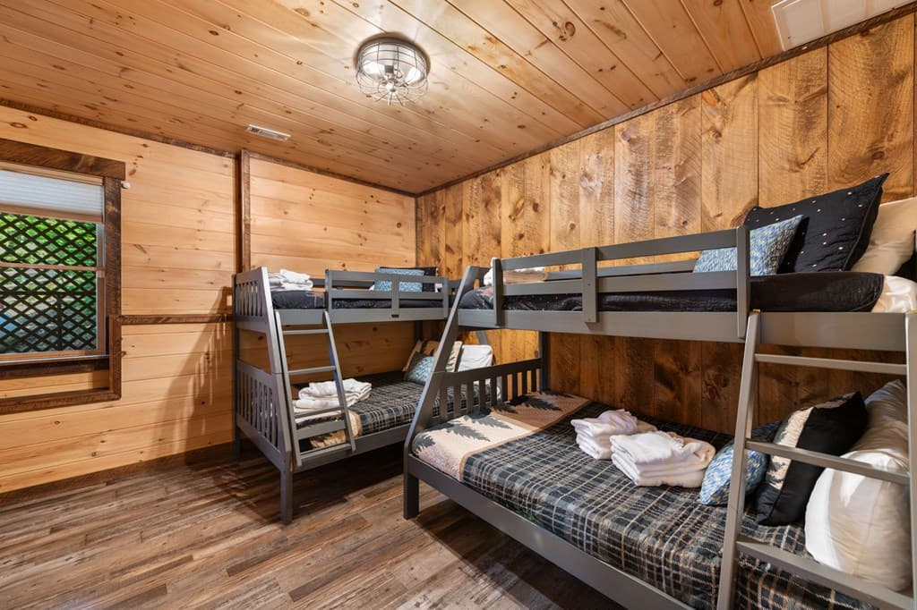 588 Bell Camp Ridge Road, Blue Ridge GA 30513 - Photo