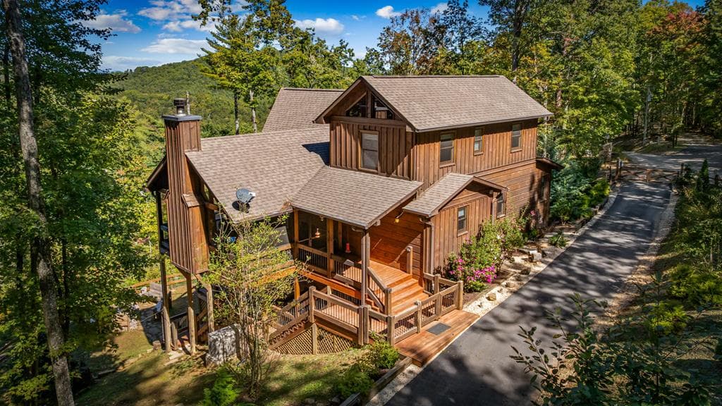 588 Bell Camp Ridge Road, Blue Ridge GA 30513 - Primary photo