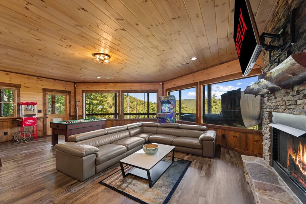 588 Bell Camp Ridge Road, Blue Ridge GA 30513 - Photo