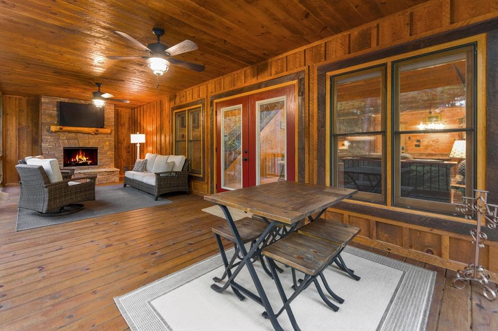 12 Heritage Drive, Mineral Bluff GA 30559 - Photo