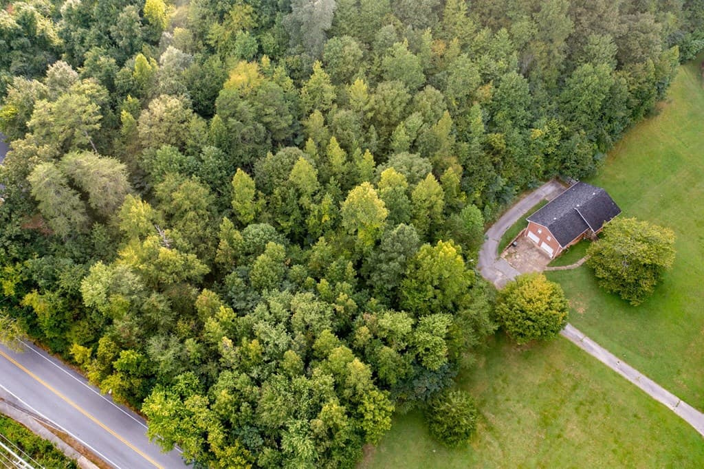 1161 Mountain Creek Road, Chattanooga TN 37405 - Photo