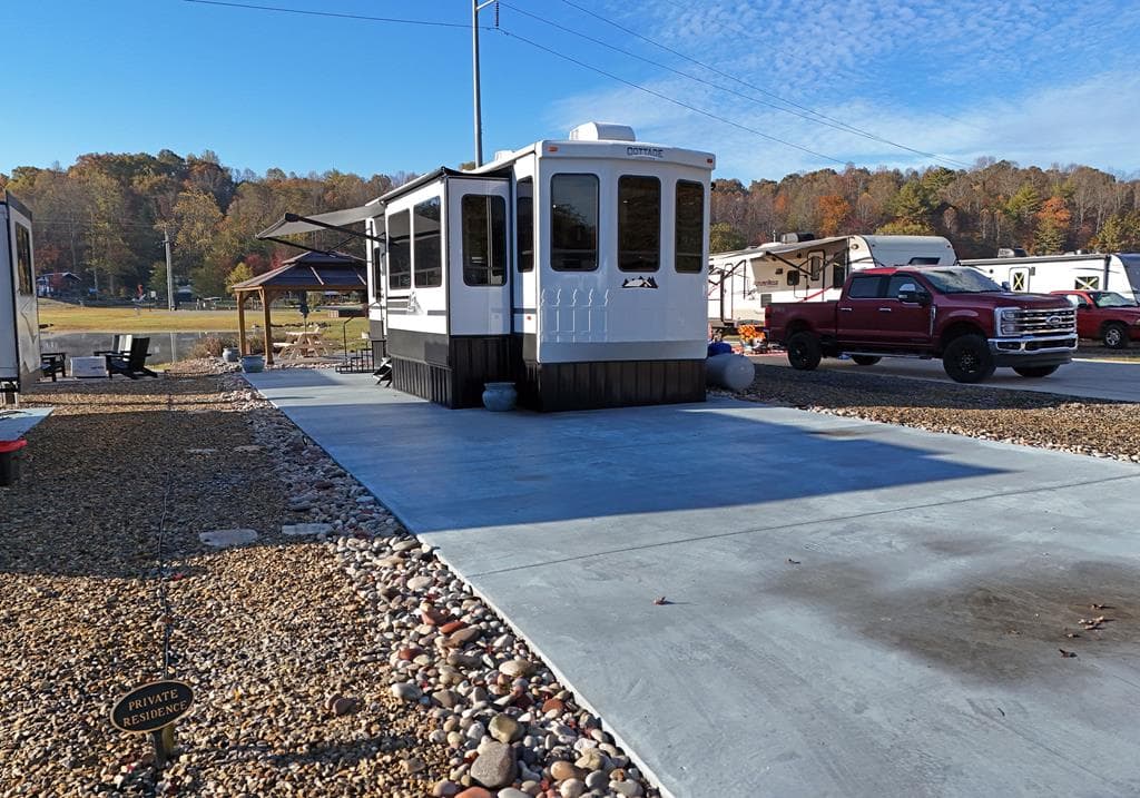 185 Mountain Meadows Drive, Morganton GA 30560 - Photo