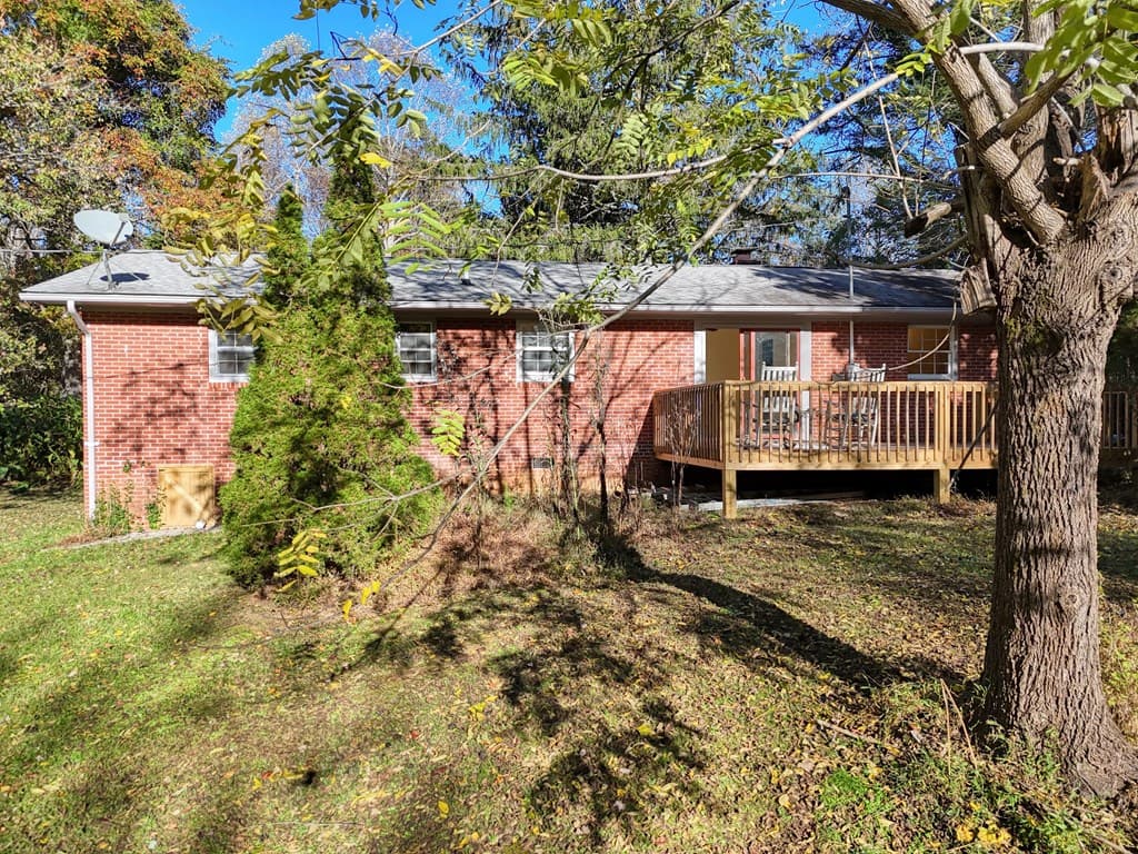 110 Johnson Road, Hayesville NC 28904 - Photo