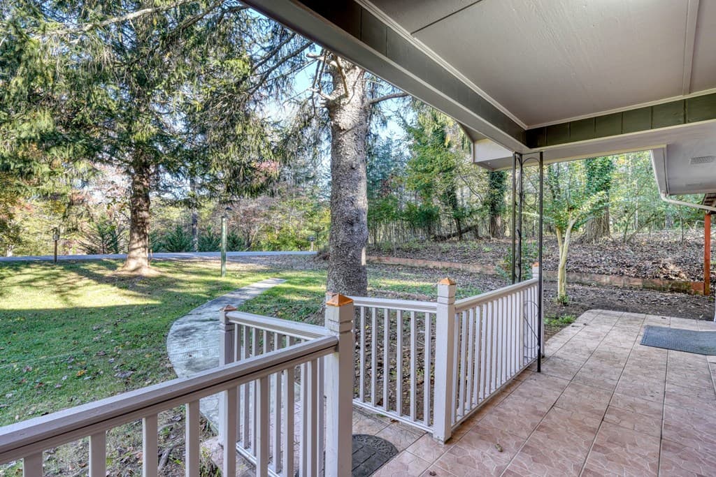 110 Johnson Road, Hayesville NC 28904 - Photo