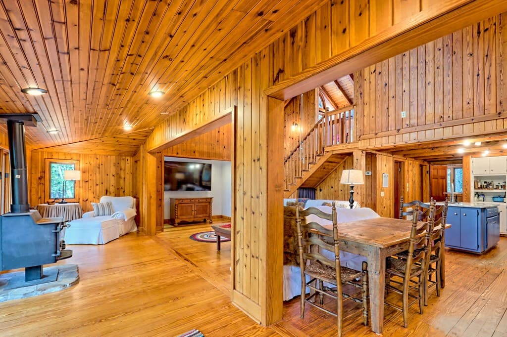 3147 Old Hwy 64 W, Warne NC 28909 - Photo