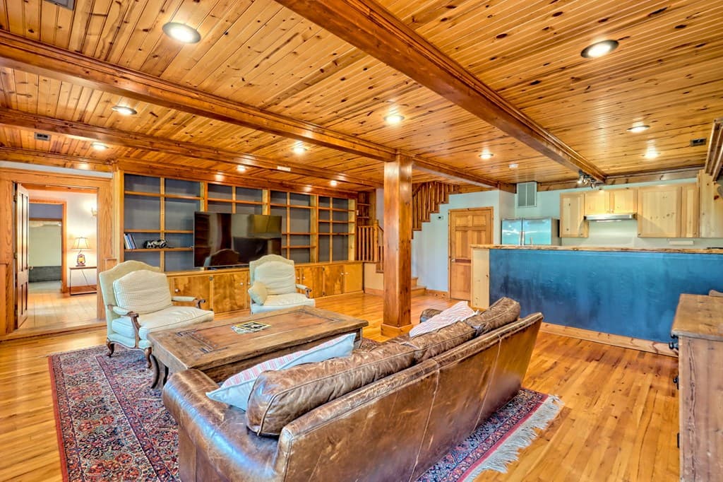 3147 Old Hwy 64 W, Warne NC 28909 - Photo