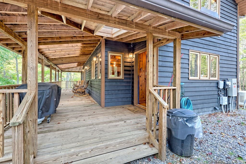 3147 Old Hwy 64 W, Warne NC 28909 - Photo