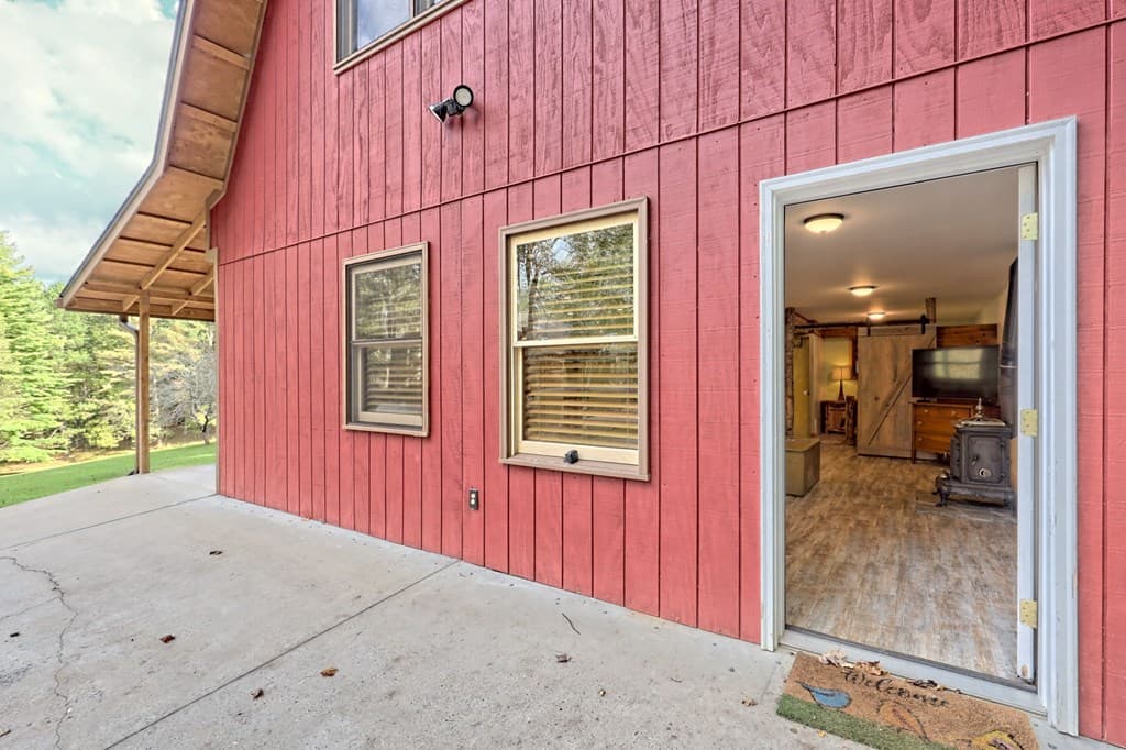 3147 Old Hwy 64 W, Warne NC 28909 - Photo
