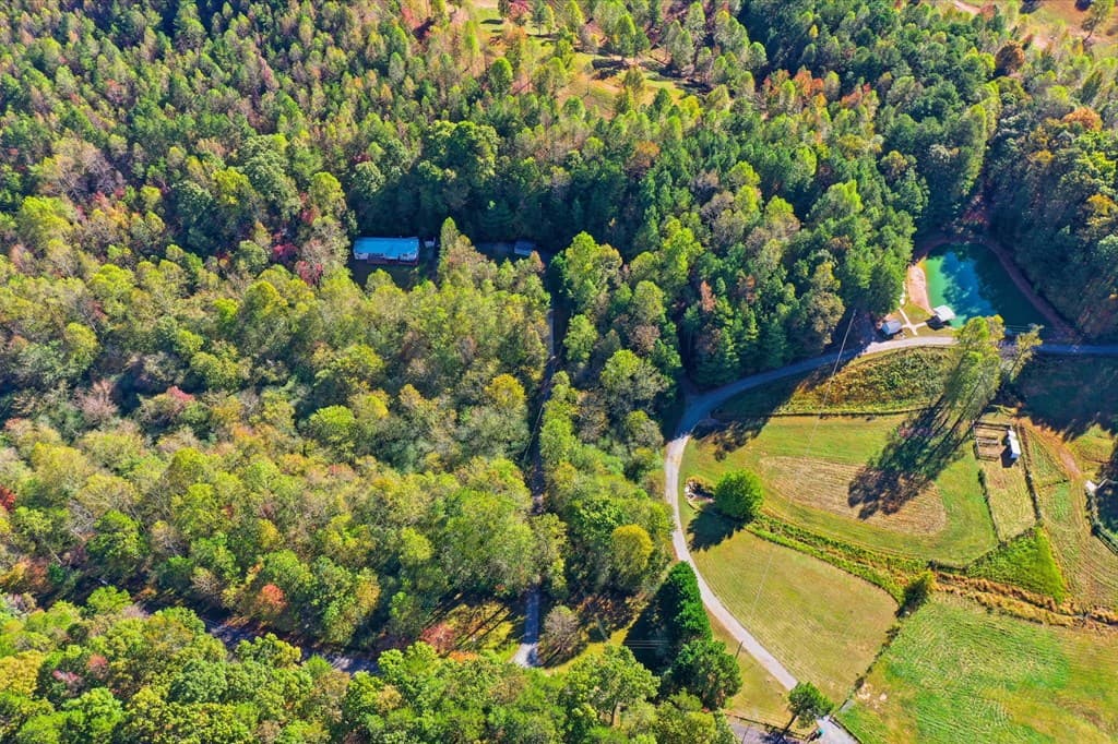 1907 John Call Road, Talking Rock GA 30175 - Photo