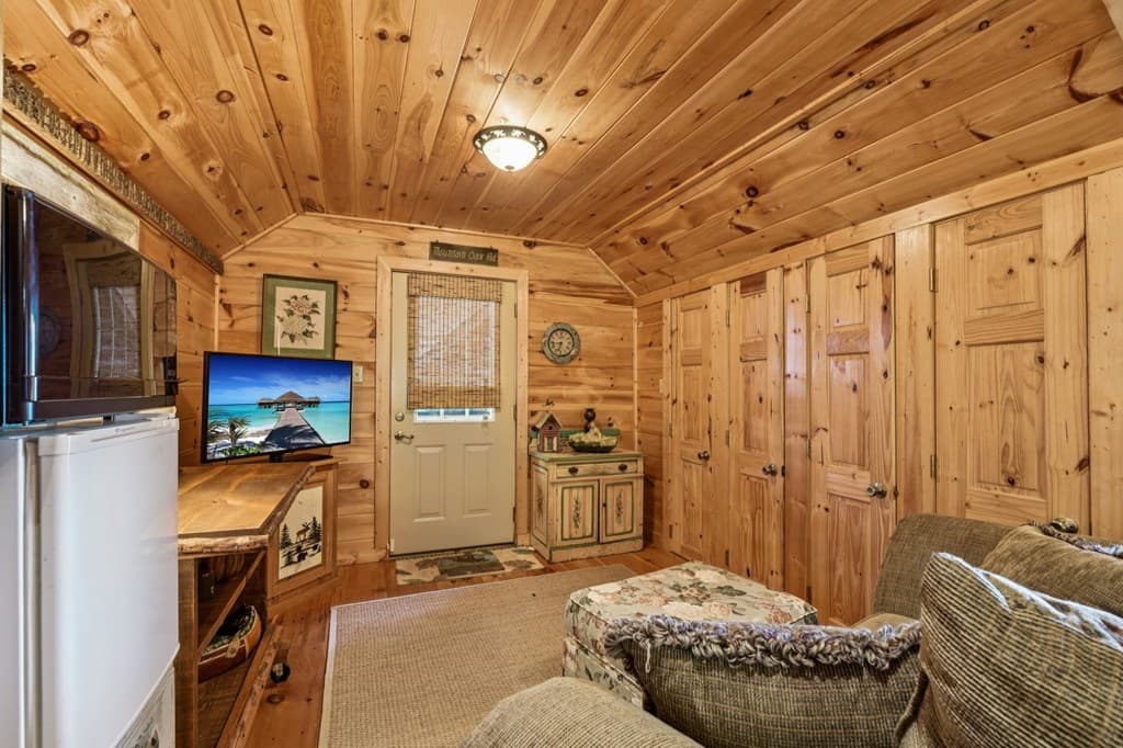 1225 Walnut Ridge, Ellijay GA 30536 - Photo