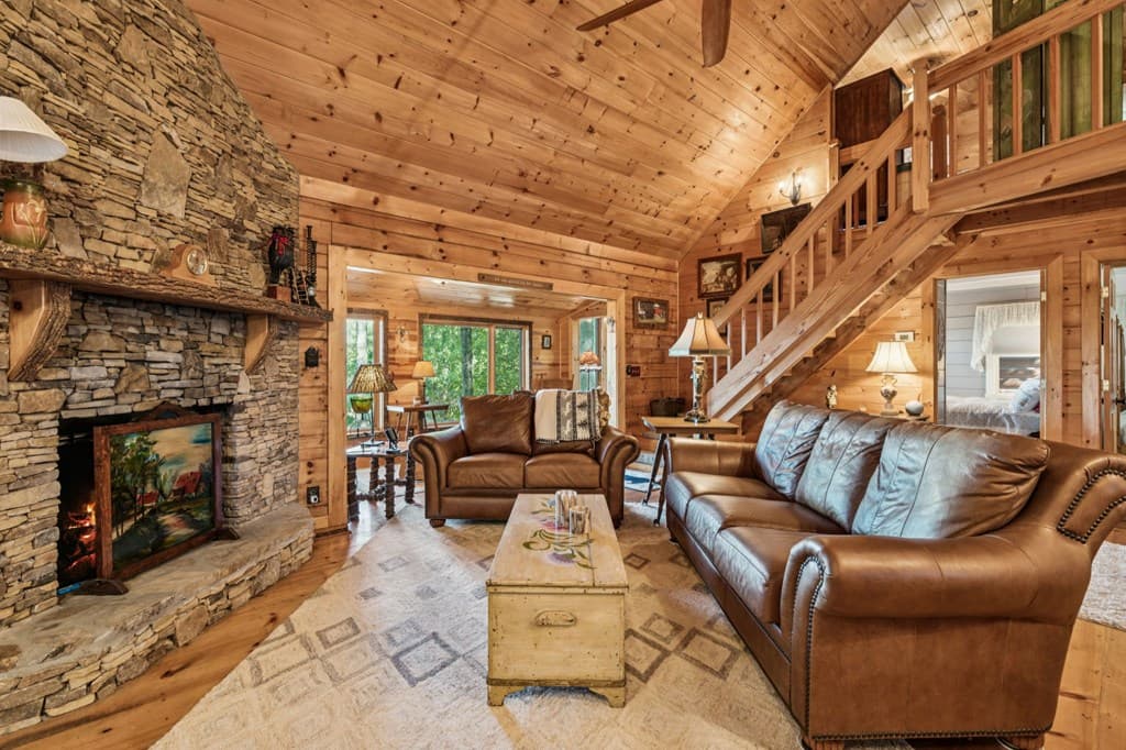 1225 Walnut Ridge, Ellijay GA 30536 - Photo