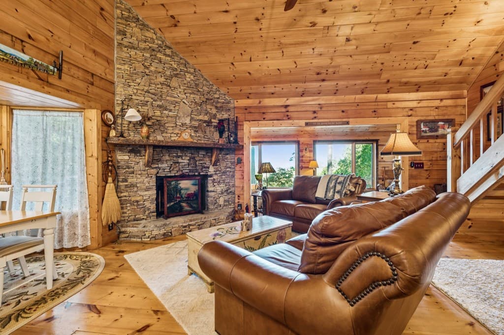 1225 Walnut Ridge, Ellijay GA 30536 - Photo