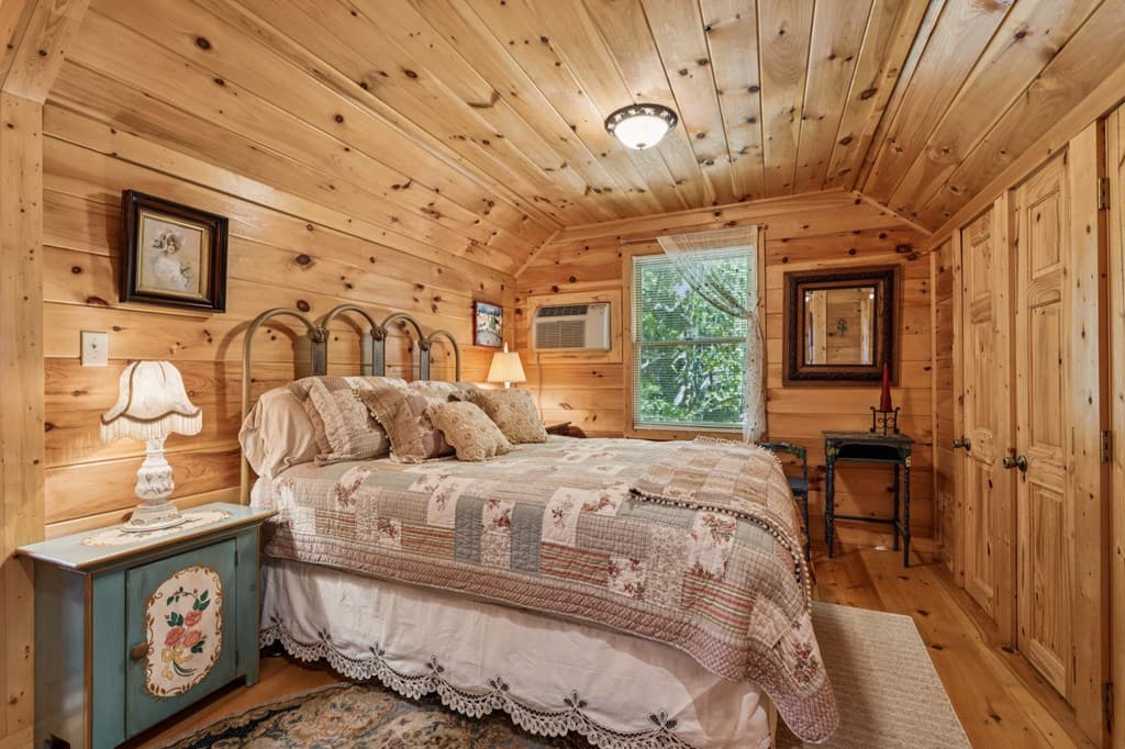 1225 Walnut Ridge, Ellijay GA 30536 - Photo