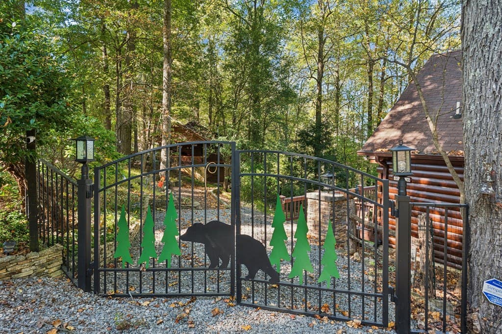 1225 Walnut Ridge, Ellijay GA 30536 - Photo