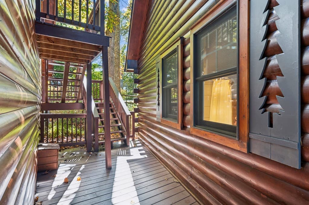 1225 Walnut Ridge, Ellijay GA 30536 - Photo