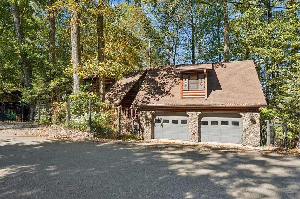 1225 Walnut Ridge, Ellijay GA 30536 - Photo