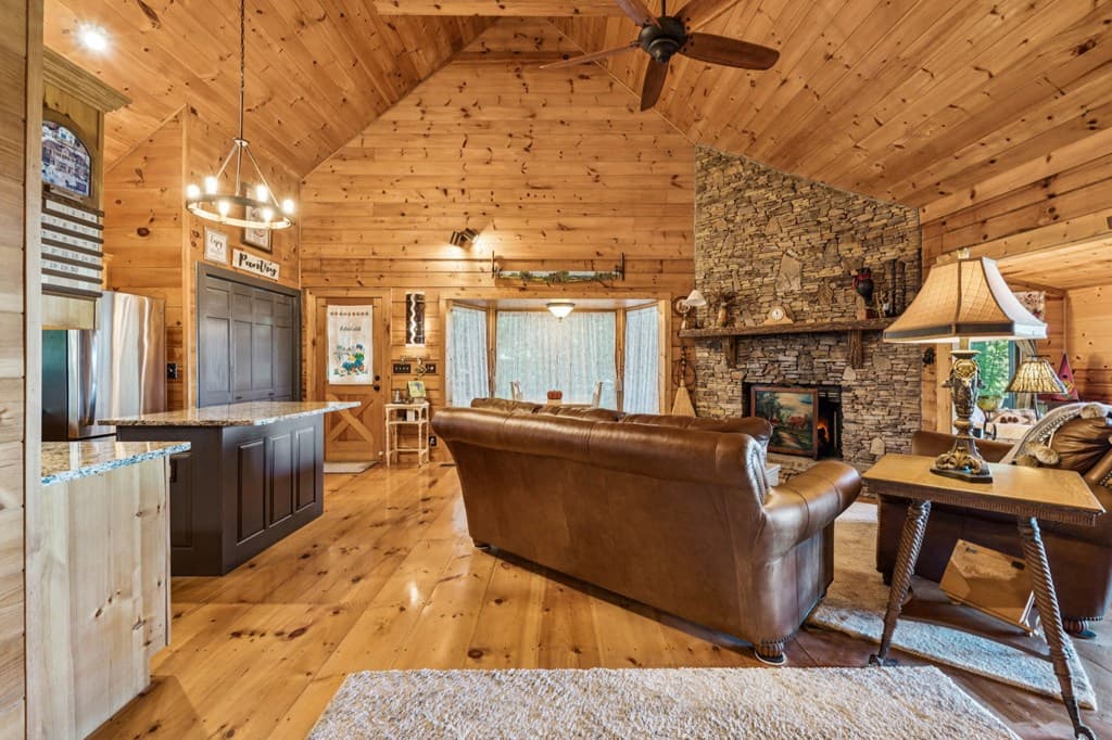 1225 Walnut Ridge, Ellijay GA 30536 - Photo