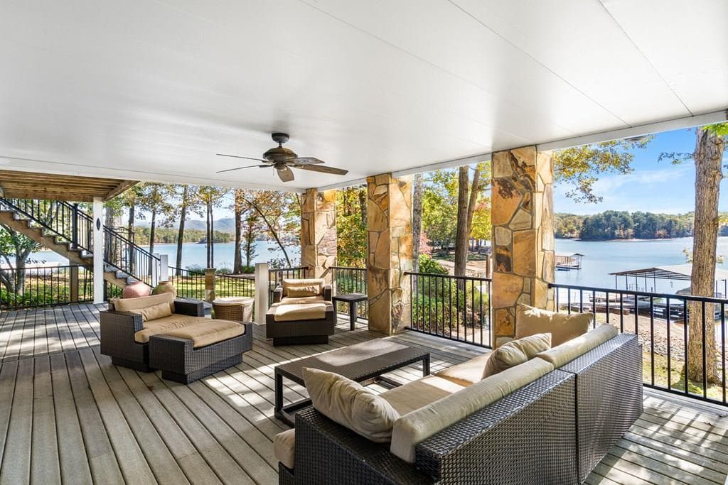 1370 Heathers Cove Circle, Hiawassee GA 30546 - Photo
