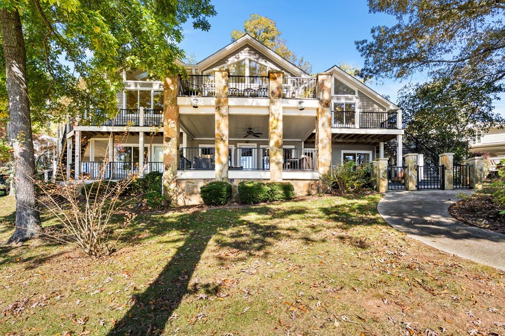 1370 Heathers Cove Circle, Hiawassee GA 30546 - Photo