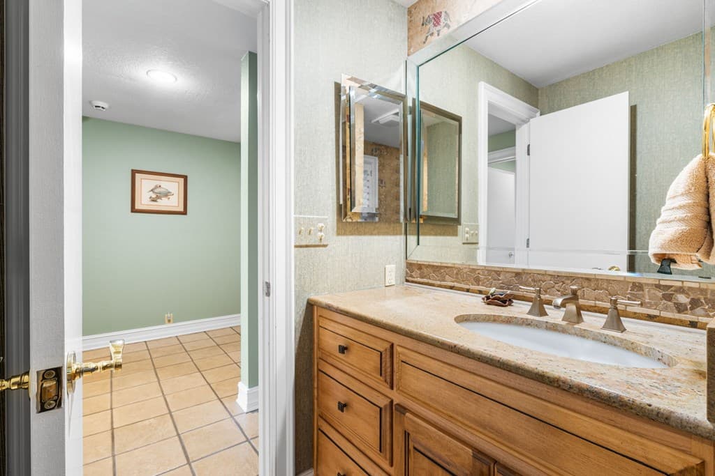 1370 Heathers Cove Circle, Hiawassee GA 30546 - Photo