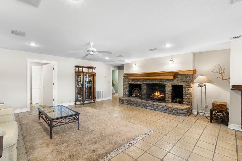 1370 Heathers Cove Circle, Hiawassee GA 30546 - Photo