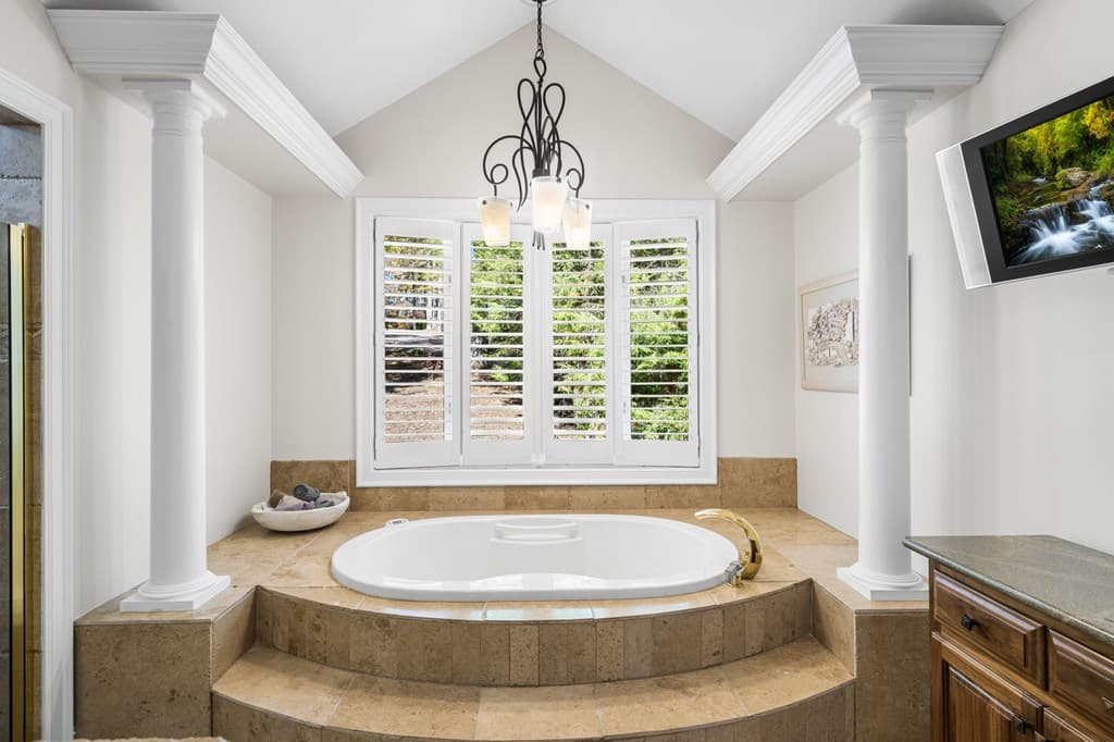 1370 Heathers Cove Circle, Hiawassee GA 30546 - Photo