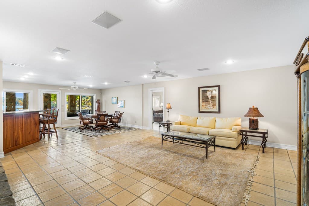 1370 Heathers Cove Circle, Hiawassee GA 30546 - Photo