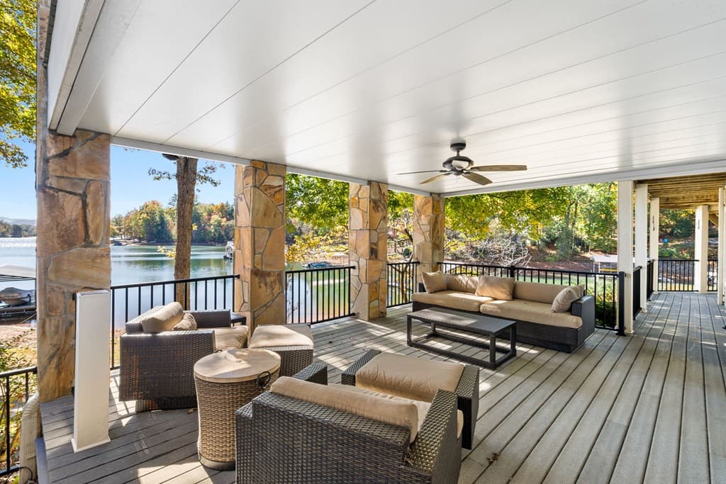 1370 Heathers Cove Circle, Hiawassee GA 30546 - Photo
