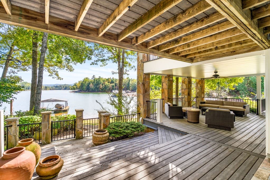 1370 Heathers Cove Circle, Hiawassee GA 30546 - Photo