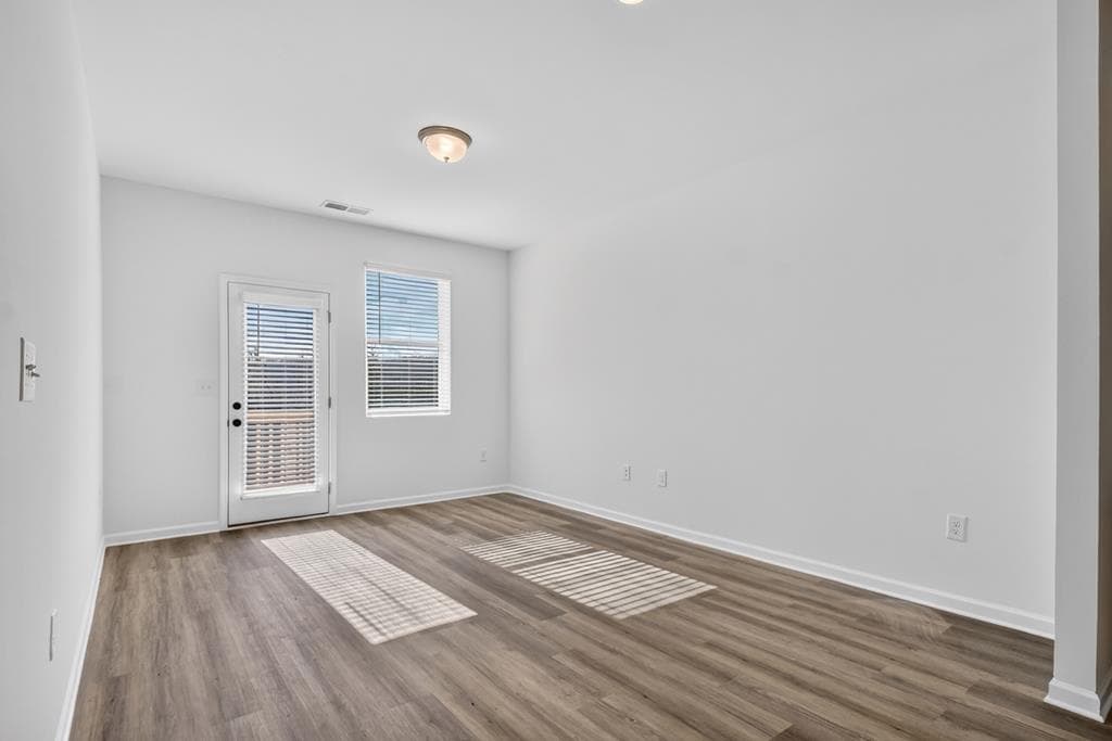 Unit 17 Grove Loop, Blue Ridge GA 30513 - Photo