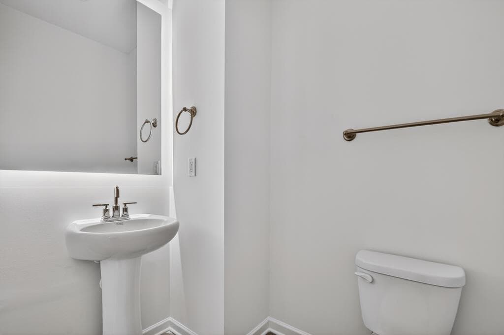 Unit 17 Grove Loop, Blue Ridge GA 30513 - Photo