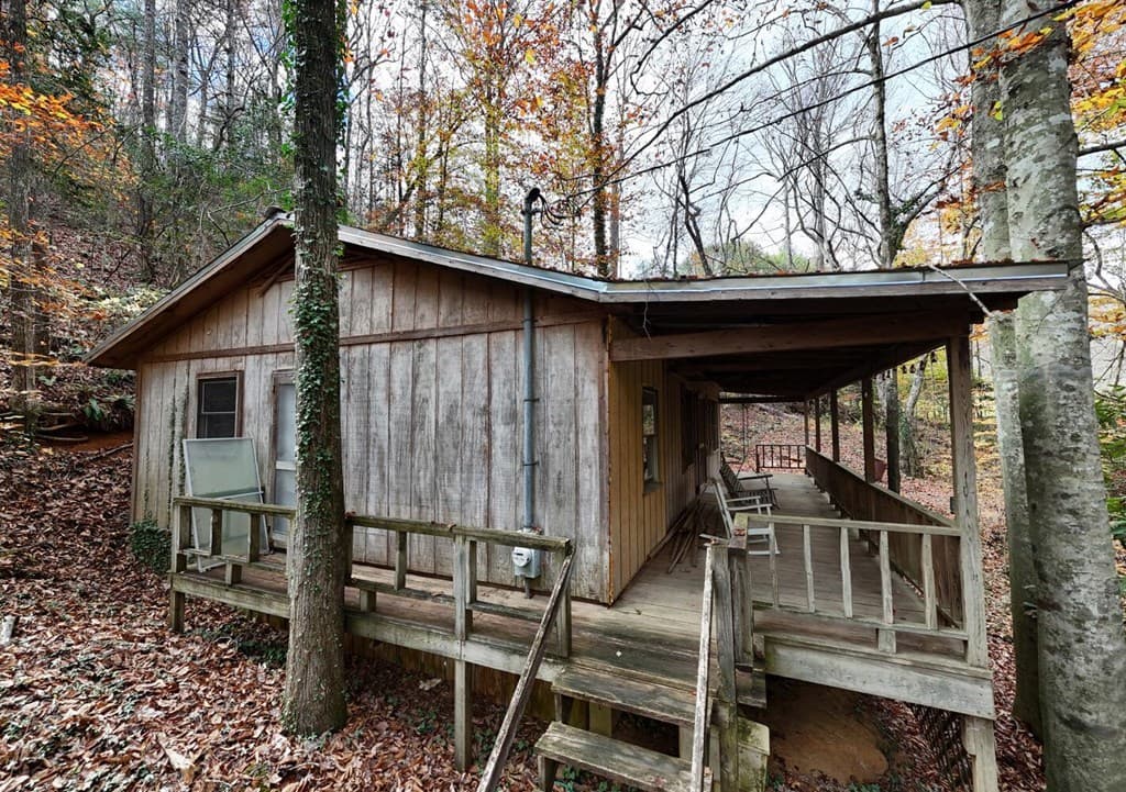 2479 Plum Orchard Road, Clayton GA 30525 - Photo
