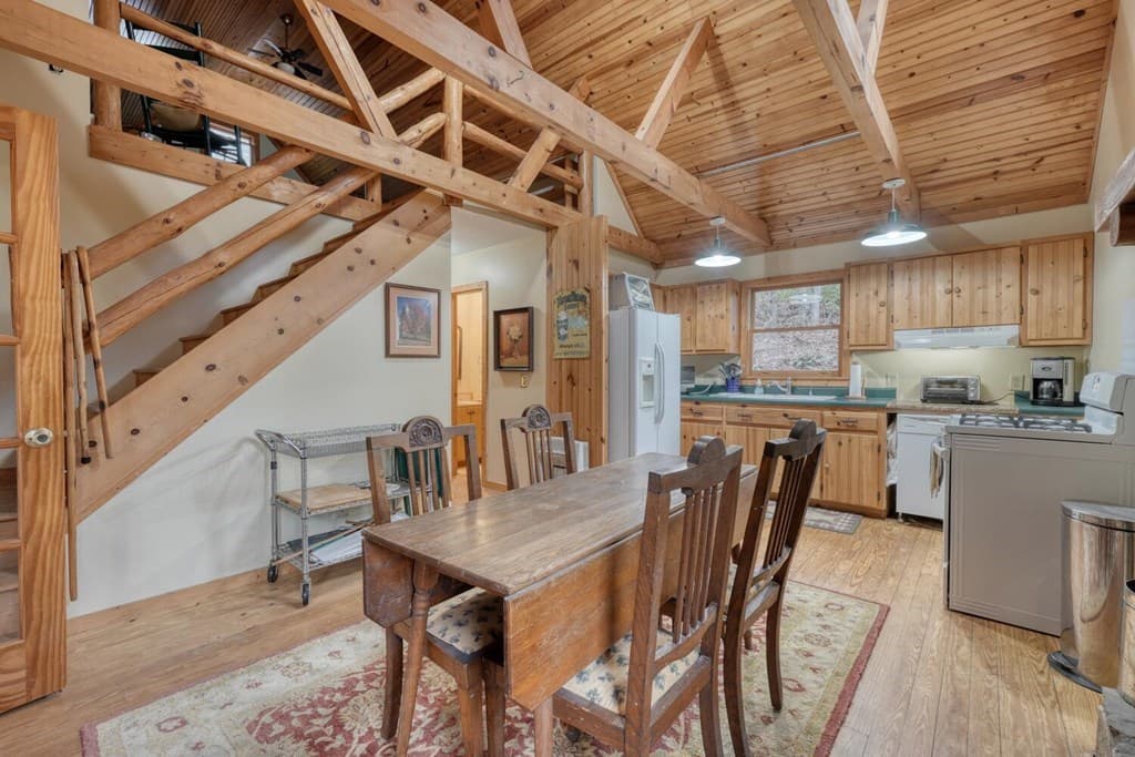 2479 Plum Orchard Road, Clayton GA 30525 - Photo